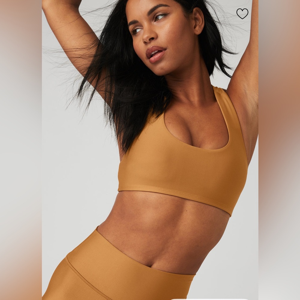 Alo Yoga - Airlift Advantage Racerback Bra - Toffee (L) NWOT